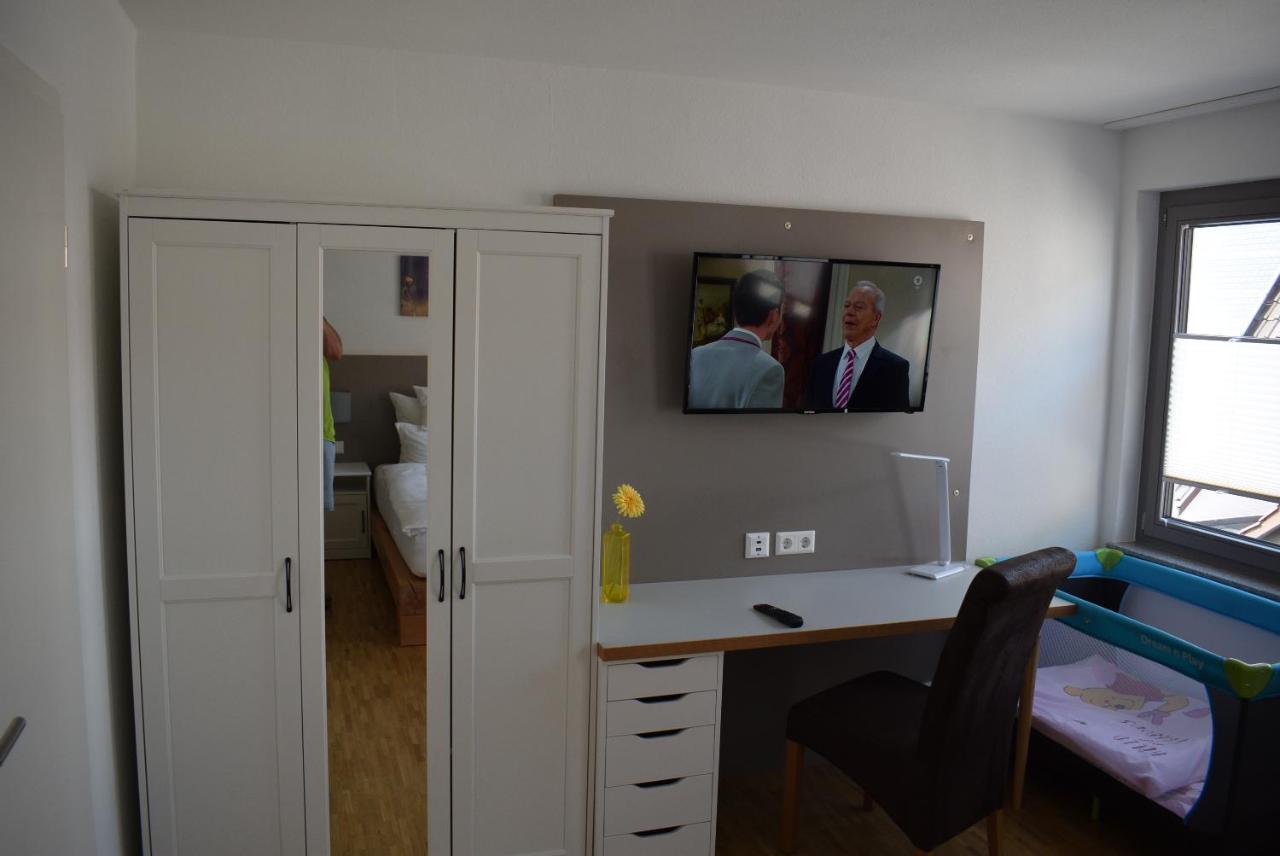 Apartmenthaus Marktstrasse Некарзулм Екстериор снимка